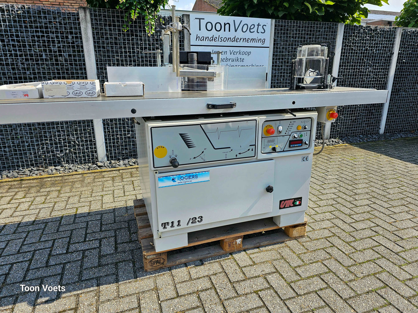 Freesmachine CMC Italië Met programma Nieuwstaat