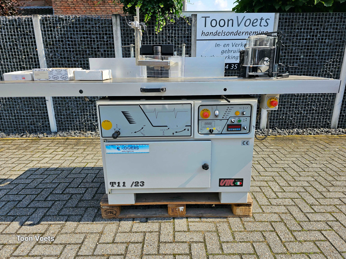 Freesmachine CMC Italië Met programma Nieuwstaat