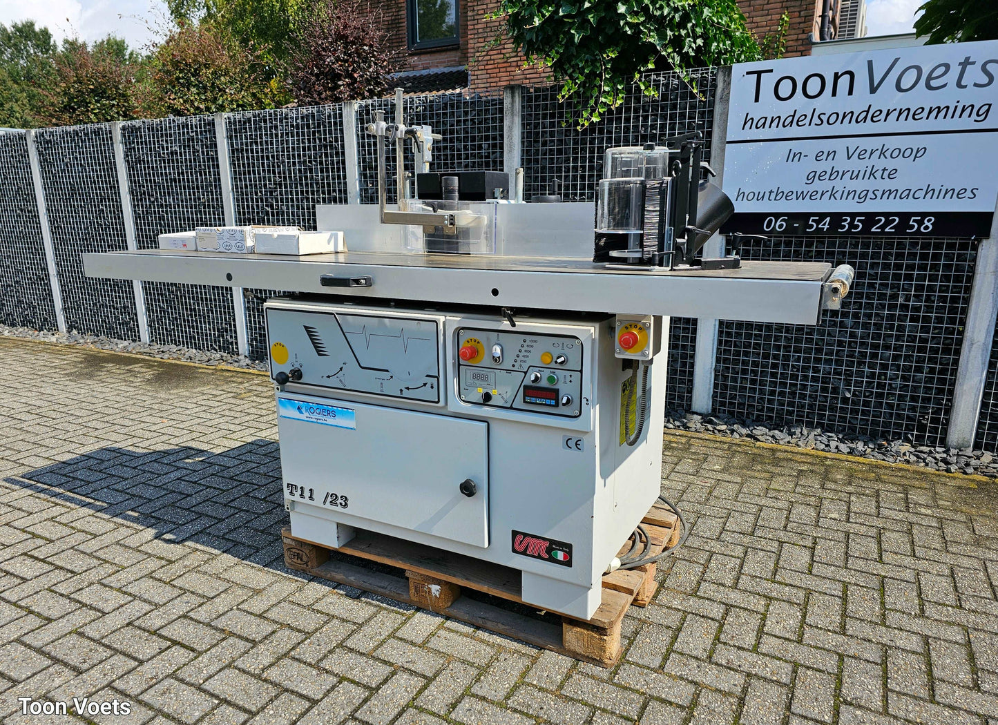 Freesmachine CMC Italië Met programma Nieuwstaat