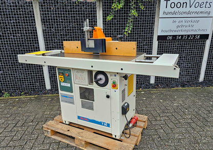 Freesmachine SCM met pannelendrager
