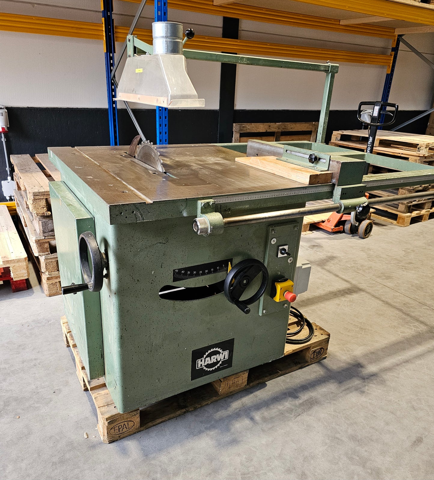 Harwi Cirkelzaag Type 130 met verbreding