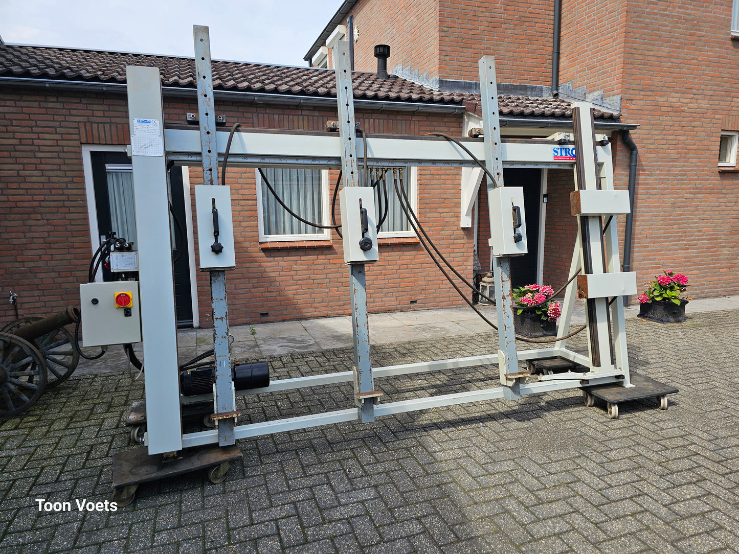 Opsluitbank  / Lijmpers hydraulisch Stromab