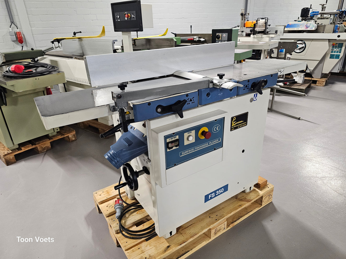 Vlakvandiktebank SCM MiniMax Type FS350
