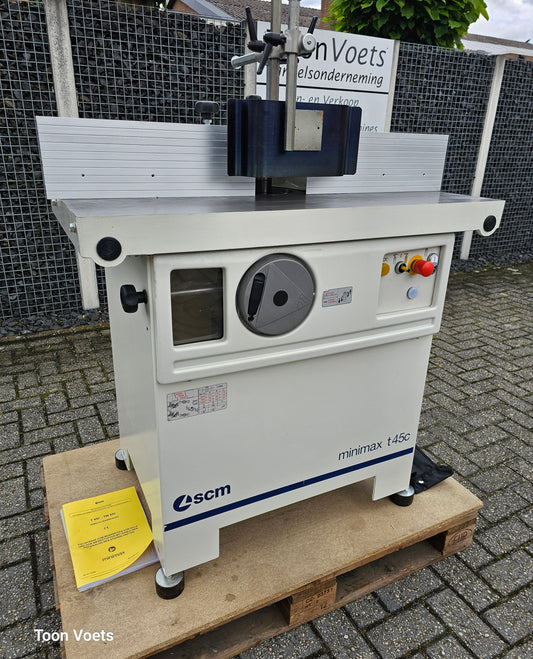 Freesmachine SCM Type T45C Nieuwstaat